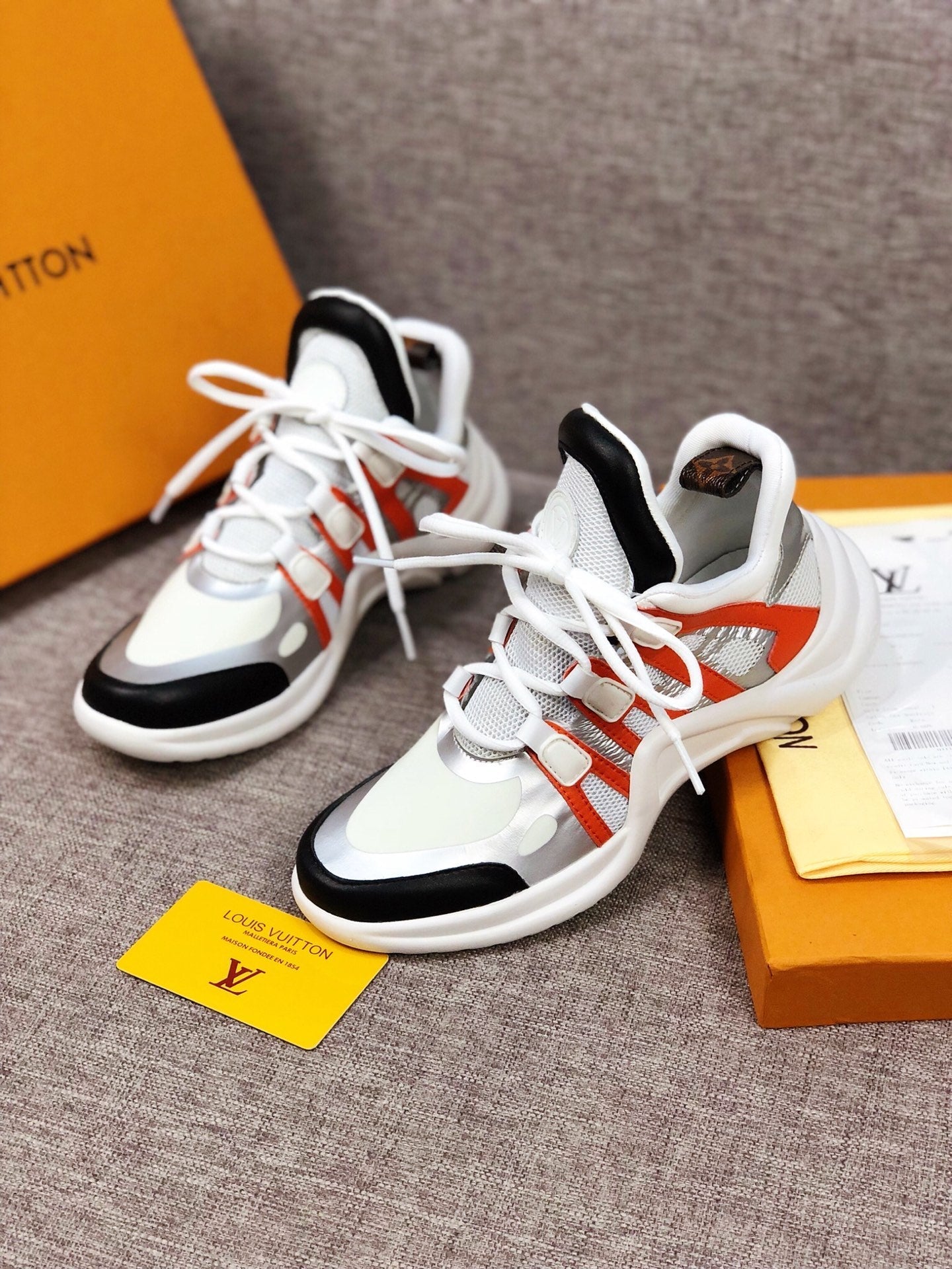EI -LUV Archlight White Black Orange Sneaker