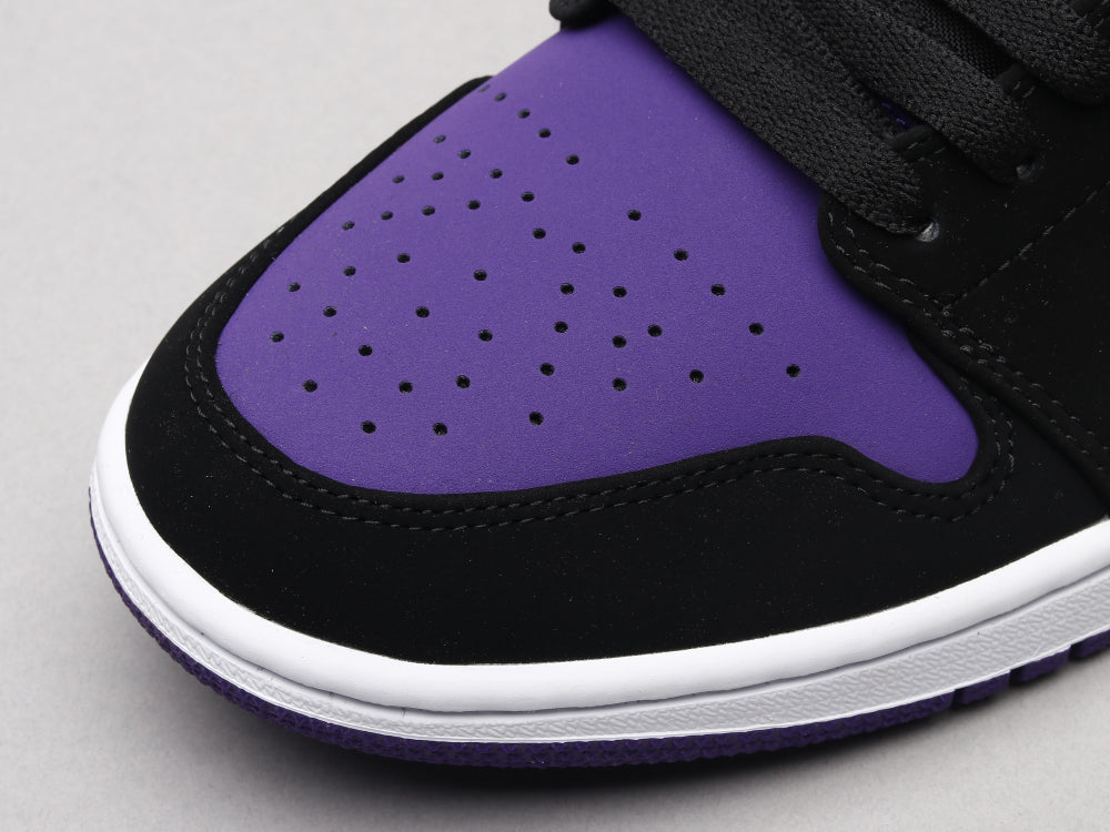EI -AJ1 black and purple toes
