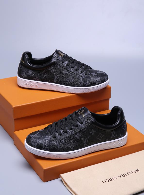 EI -LUV Casual Black Sneaker
