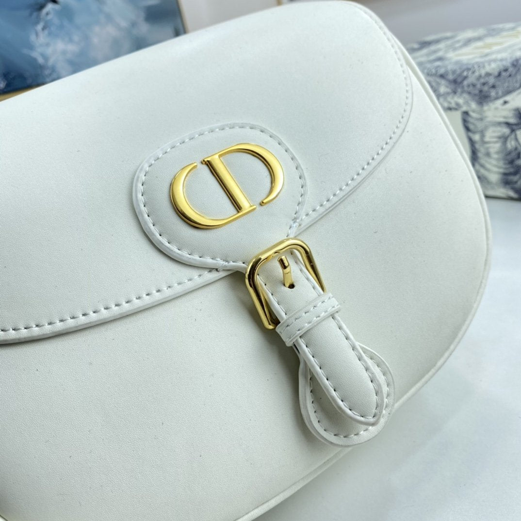 EI - Top Handbags DIR 074