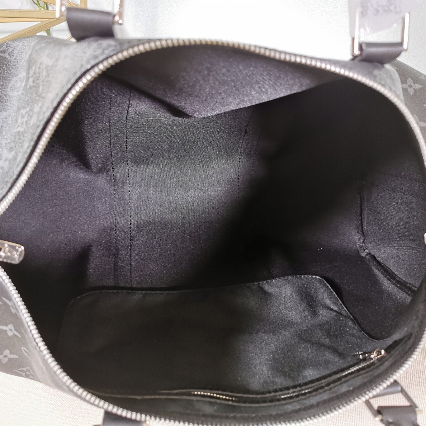 EI - Top Handbags LUV 262