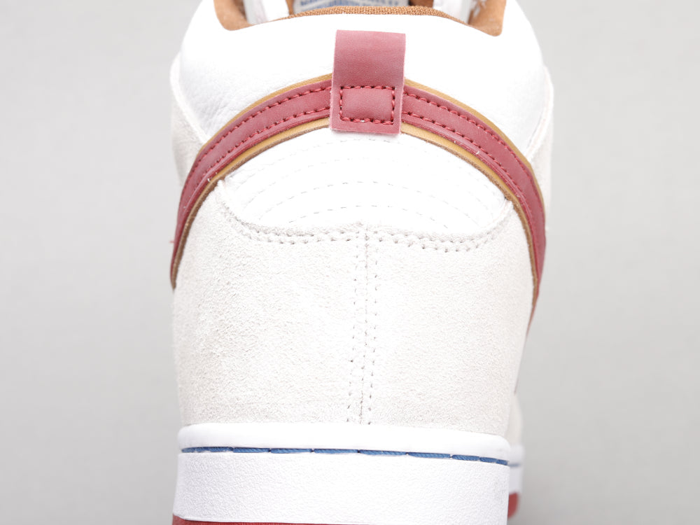 EI -Beige and red hook high top knight color matching